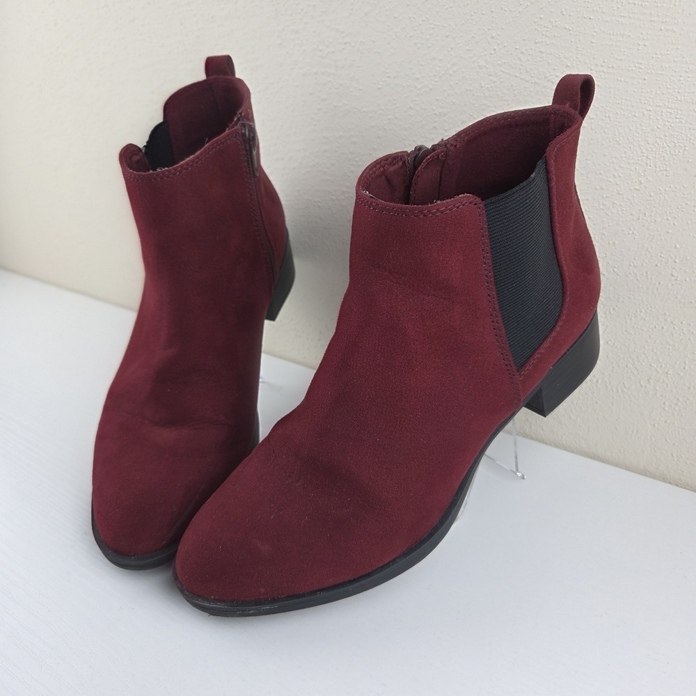 So Kohls Memory Foam Burgundy Zipper Stretch Slip On‎ Ankle Boot 7 1/2 Med